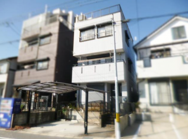 岡崎市上六名、中古一戸建ての画像です