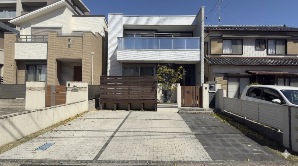 岡崎市柱、中古一戸建ての外観画像です