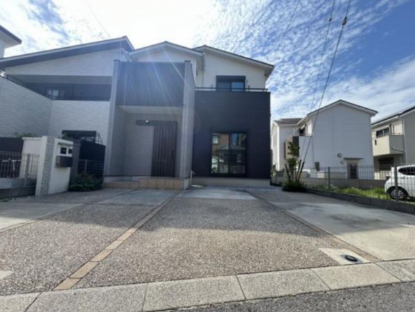 岡崎市久後崎町、中古一戸建ての画像です