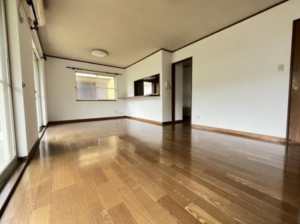 岡崎市本宿町、中古一戸建ての画像です