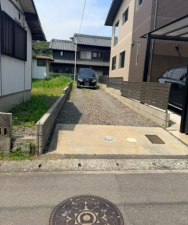 額田郡幸田町大字深溝、中古一戸建ての駐車場画像です