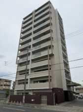 岡崎市欠町、中古マンションの外観画像です