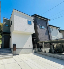 岡崎市上地、中古一戸建ての画像です