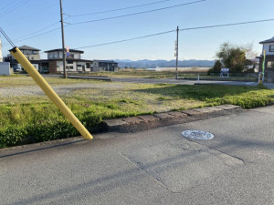 寒河江市大字高屋、土地の前面道路を含む現地写真画像です