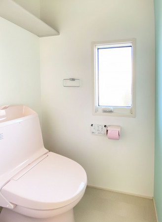 山形市白山３丁目、中古一戸建てのトイレ画像です