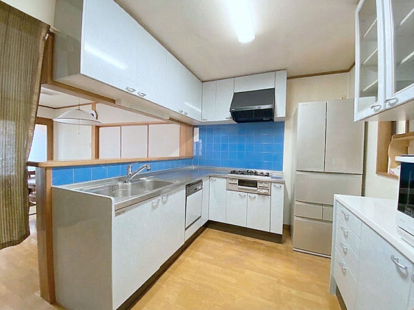 山形市宮町１丁目、中古一戸建てのキッチン画像です