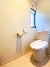 山形市双月町、中古一戸建てのトイレ画像です