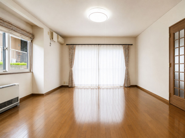 山形市双月町、中古一戸建ての居間画像です