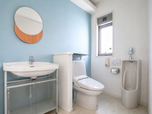 山形市南館西、中古一戸建てのトイレ画像です