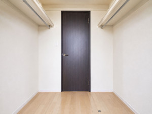 山形市南館西、中古一戸建ての収納画像です