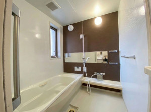 山形市南館西、中古一戸建ての風呂画像です