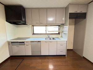 山形市南館３丁目、中古一戸建てのキッチン画像です