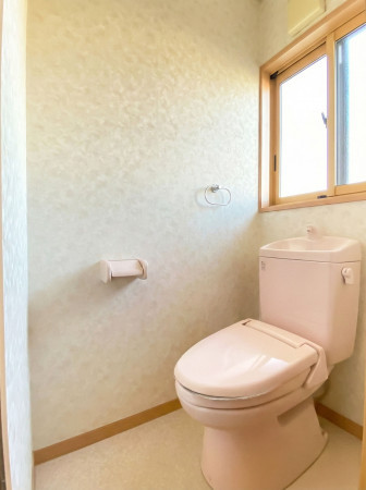 山形市桧町４丁目、中古一戸建てのトイレ画像です