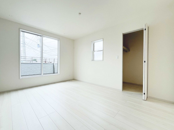 山形市花楯１丁目、新築一戸建ての内装画像です