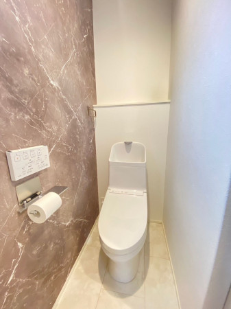東根市神町西４丁目、中古一戸建てのトイレ画像です