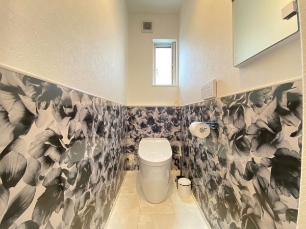 東根市神町西４丁目、中古一戸建てのトイレ画像です