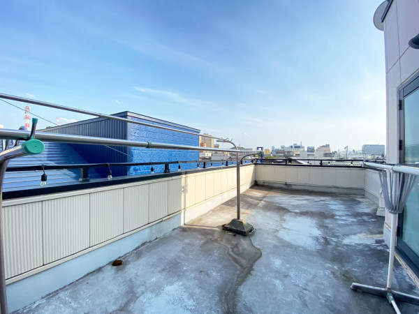 山形市木の実町、中古一戸建てのバルコニー画像です