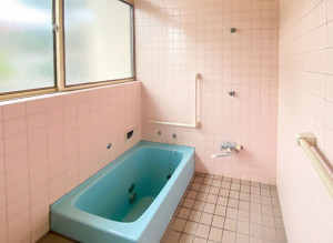 山形市清住町１丁目、中古一戸建ての風呂画像です