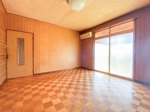 上山市旭町１丁目、中古一戸建ての内装画像です