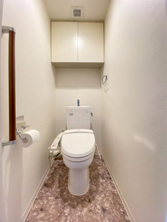 山形市清住町２丁目、中古マンションのトイレ画像です