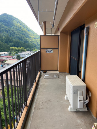 山形市松波４丁目、中古マンションのバルコニー画像です