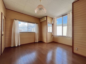 山形市千歳１丁目、収益物件/住宅の内装画像です
