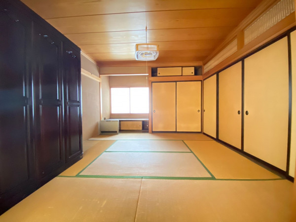 山形市緑町２丁目、中古一戸建ての内装画像です