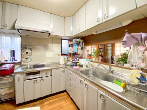 山形市飯田３丁目、中古一戸建てのキッチン画像です