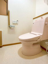 山形市小白川町、中古一戸建てのトイレ画像です