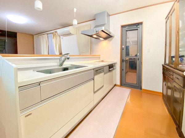 山形市小白川町、中古一戸建てのキッチン画像です