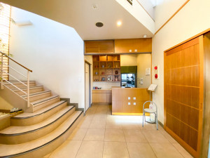 上山市南町、収益物件/住宅付店舗の内装画像です