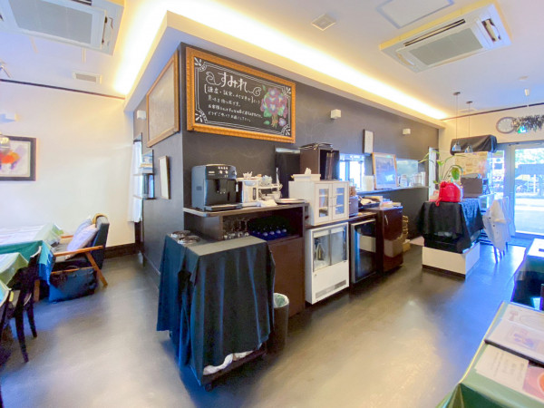 天童市桜町、収益物件/住宅付店舗の内装画像です