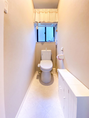 天童市桜町、収益物件/住宅付店舗のトイレ画像です
