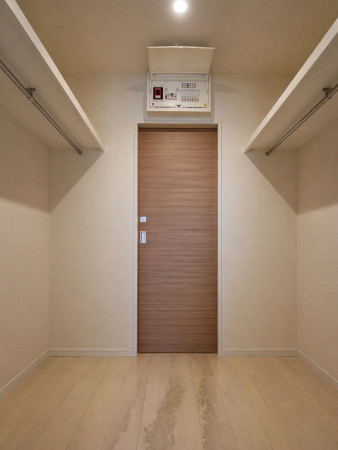 山形市高堂１丁目、中古マンションの収納画像です