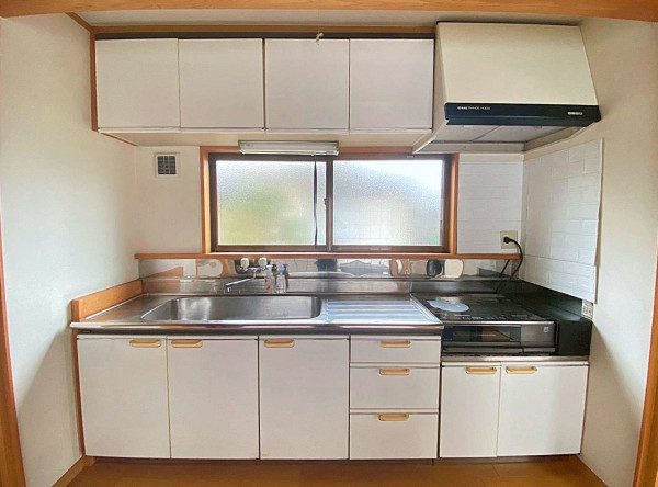 山形市吉原２丁目、中古一戸建てのキッチン画像です