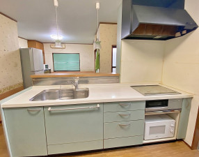 天童市鎌田本町２丁目、中古一戸建てのキッチン画像です