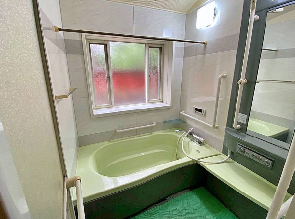 天童市鎌田本町２丁目、中古一戸建ての風呂画像です