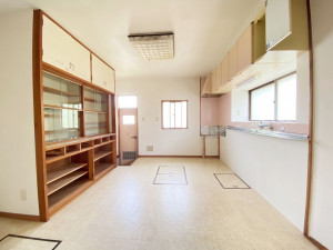 天童市大字山元、中古一戸建てのキッチン画像です