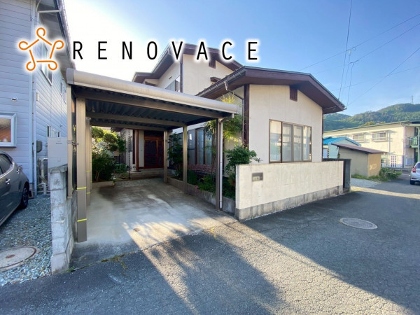 山形市小白川町、中古一戸建ての外観画像です