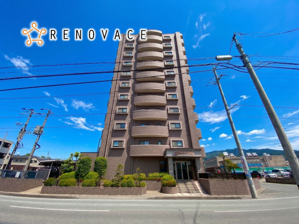 山形市南二番町、中古マンションの外観画像です