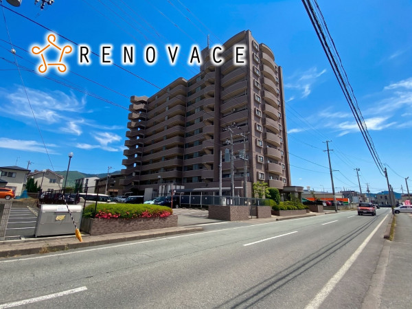 山形市南二番町、中古マンションの前面道路を含む現地写真画像です