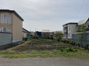帯広市西十三条、土地の画像です