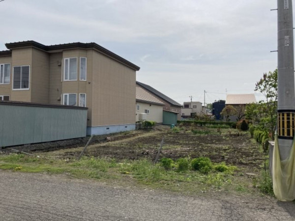 帯広市西十三条、土地の画像です