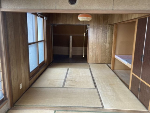 帯広市西十六条、中古一戸建ての画像です
