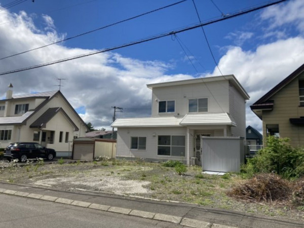 帯広市自由が丘、中古一戸建ての画像です