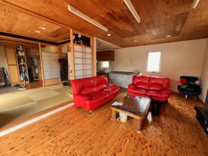 帯広市西十三条、中古一戸建ての画像です