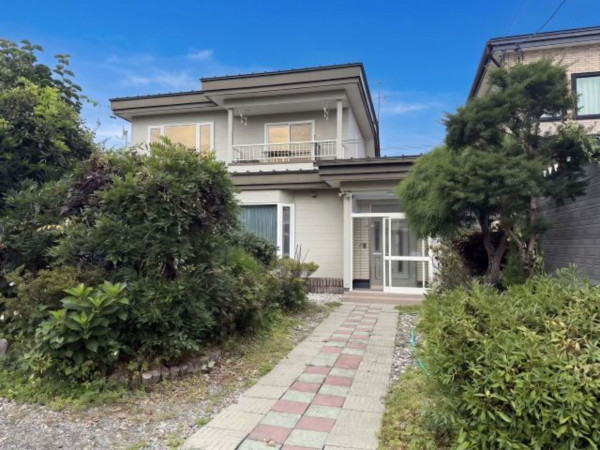 帯広市西十八条、中古一戸建ての画像です