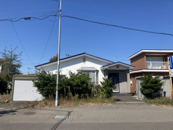 帯広市西二十条、中古一戸建ての画像です