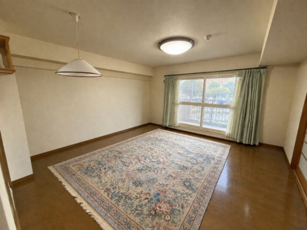 帯広市西三条、中古マンションの画像です