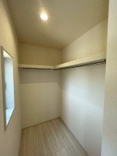 熊谷市末広、新築一戸建ての収納画像です